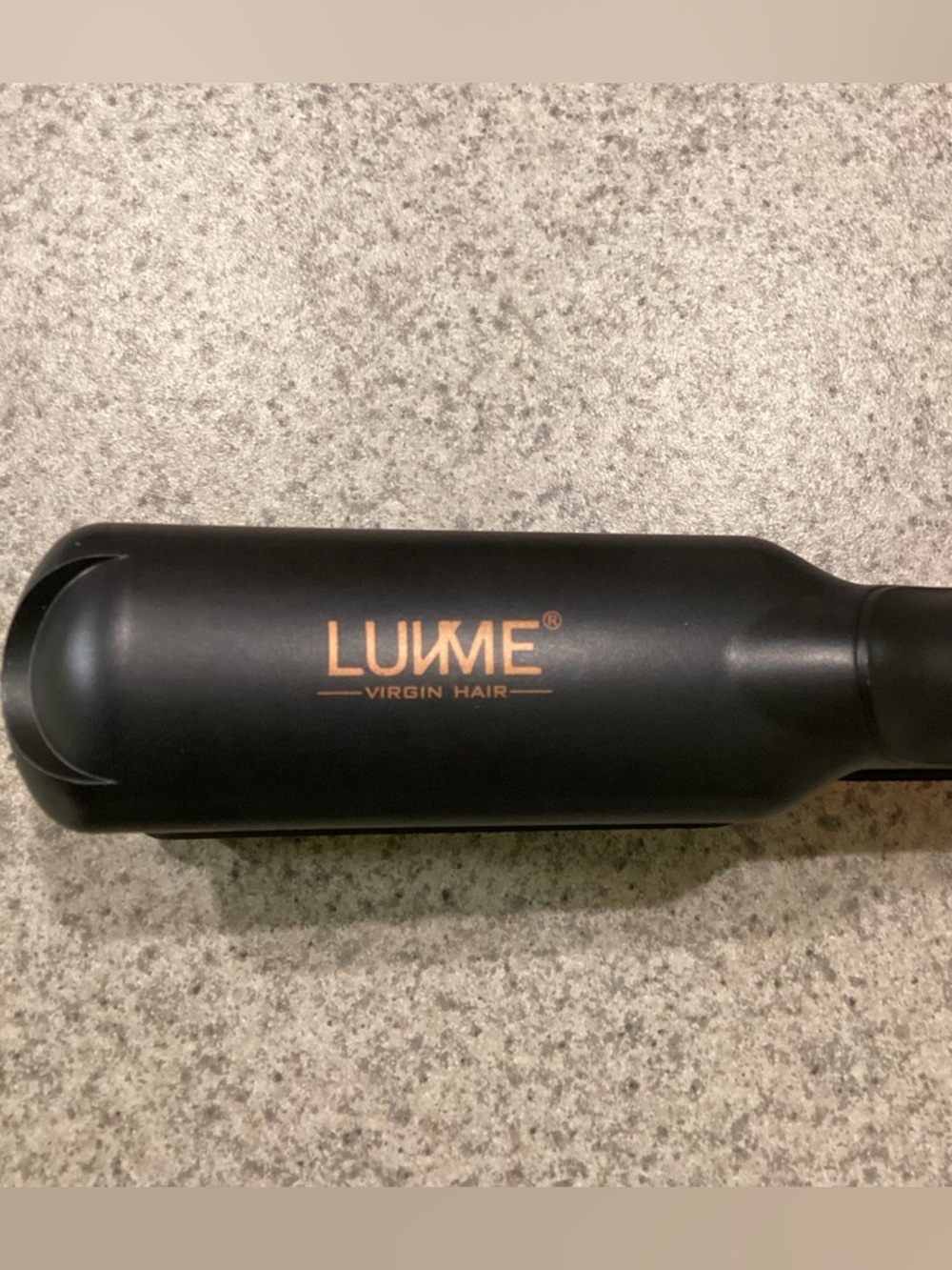 Luveme Hair Flat Iron - Picture 3 of 8